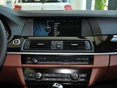 宝马5系(进口) 2013款 530i 3.0L 领先型旅行版