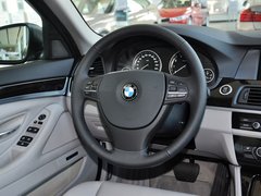 宝马5系(进口) 2013款 530i 3.0L 领先型旅行版