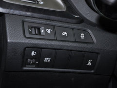 现代胜达 2013款 2.4L 自动 GL 4WD舒适型 5座