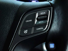 现代胜达 2013款 2.4L 自动 GLS 2WD智能型 5座