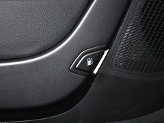 现代胜达 2013款 2.4L 自动 GLS 4WD智能型 5座