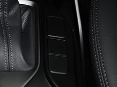 现代胜达 2013款 2.4L 自动 GLS 4WD智能型 5座