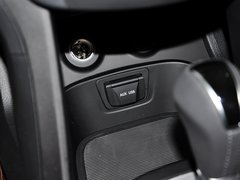现代胜达 2013款 2.4L 自动 GLS 4WD智能型 5座