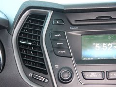 现代胜达 2013款 2.4L 自动 DLX 4WD尊贵型 7座