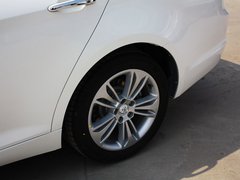 绅宝D70 2013款 2.3T 自动 精英版