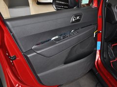 标致3008 2013款 2.0L 自动 潮流版 5座