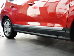 标致3008 2013款 2.0L 自动 潮流版 5座