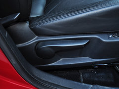 标致3008 2013款 2.0L 自动 潮流版 5座