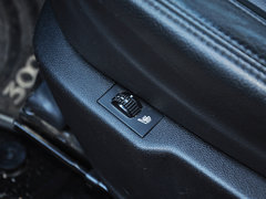 标致3008 2013款 2.0L 自动 潮流版 5座