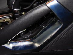标致3008 2013款 1.6T 自动 THP罗兰•加洛斯版