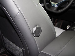 标致3008 2013款 1.6T 自动 THP罗兰•加洛斯版