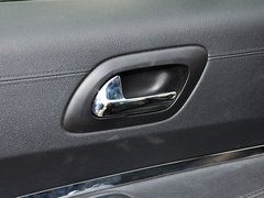 标致3008 2013款 1.6T 自动 THP罗兰•加洛斯版