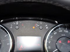 标致3008 2013款 1.6T 自动 THP罗兰•加洛斯版