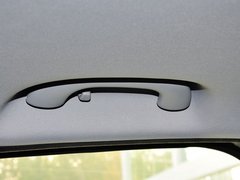 标致3008 2013款 1.6T 自动 THP罗兰•加洛斯版