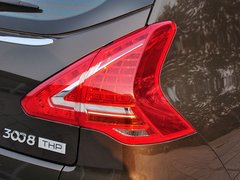 标致3008 2013款 1.6T 自动 THP罗兰•加洛斯版