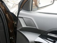 陆风X5 2013款 2.0T 手动 两驱创领版 5座