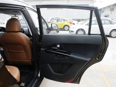 陆风X5 2013款 2.0T 手动 两驱创领版 5座