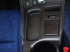 雷克萨斯CT 2013款 200h 1.8 CVT 精英版