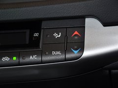 雷克萨斯CT 2013款 200h 1.8 CVT 精英版