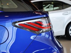 雷克萨斯CT 2013款 200h 1.8 CVT 精英版