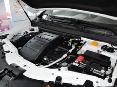 雪佛兰  科帕奇 2.4L AT 发动机主体特写