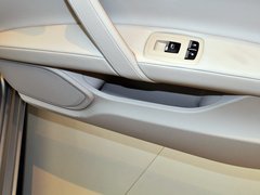 总裁 2013款 3.0T 标准型