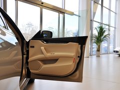 总裁 2013款 3.0T 标准型