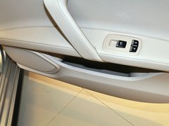 总裁 2013款 3.0T 标准型
