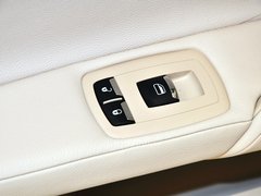 总裁 2013款 3.0T 标准型