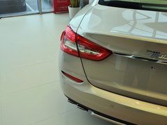 总裁 2013款 3.0T 标准型