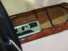 总裁 2013款 3.8T 标准型