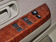 日产ZN厢式车 2013款 2.4L 手动 两驱标准型KA24