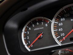 日产ZN厢式车 2013款 2.4L 手动 两驱标准型KA24