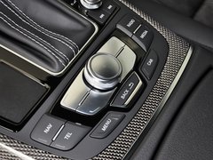 奥迪S6 2013款 4.0T DCT 