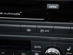 奥迪S6 2013款 4.0T DCT 