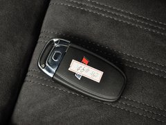 奥迪S6 2013款 4.0T DCT 