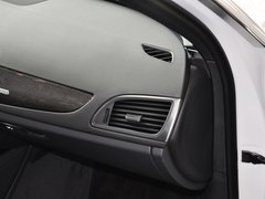 奥迪S6 2013款 4.0T DCT 