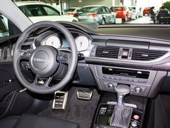 奥迪S7 2013款 4.0T DCT 