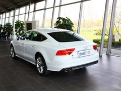 奥迪S7 2013款 4.0T DCT 