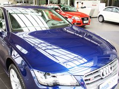 奥迪S7 2013款 4.0T DCT 