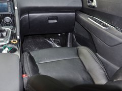 标致3008 2013款 2.0L 手动 经典版 5座