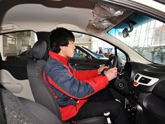 奇瑞QQ 2013款 1.0L 手动 快乐版