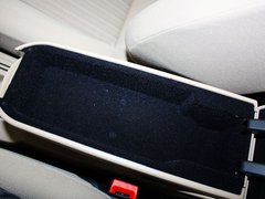 捷达 2013款 1.6L 自动 舒适型