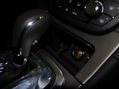 君威 2013款 1.6T 自动 精英运动版