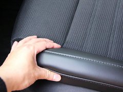 君威 2013款 1.6T 自动 精英运动版