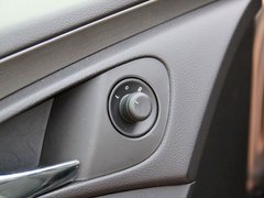 君威 2013款 1.6T 自动 精英运动版