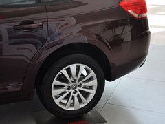 世嘉 2013款 三厢 1.6L 手动 品尚型