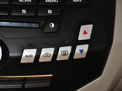 力帆720 2013款 1.8L 手动 舒雅豪华型