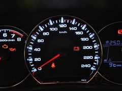 力帆720 2013款 1.8L 手动 舒雅豪华型