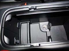 酷威 2013款 2.4L 自动 两驱尊尚版 7座